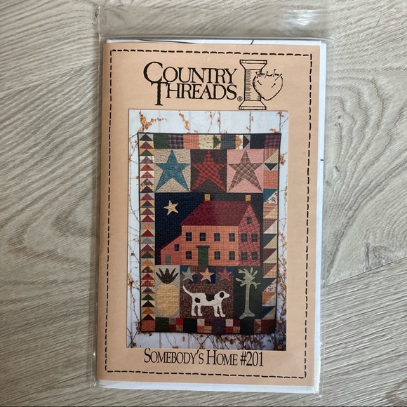 Quilt Pattern - Country Threads - Somebody’s Home - Throw or Wall Hanging - Picture 2 of 9